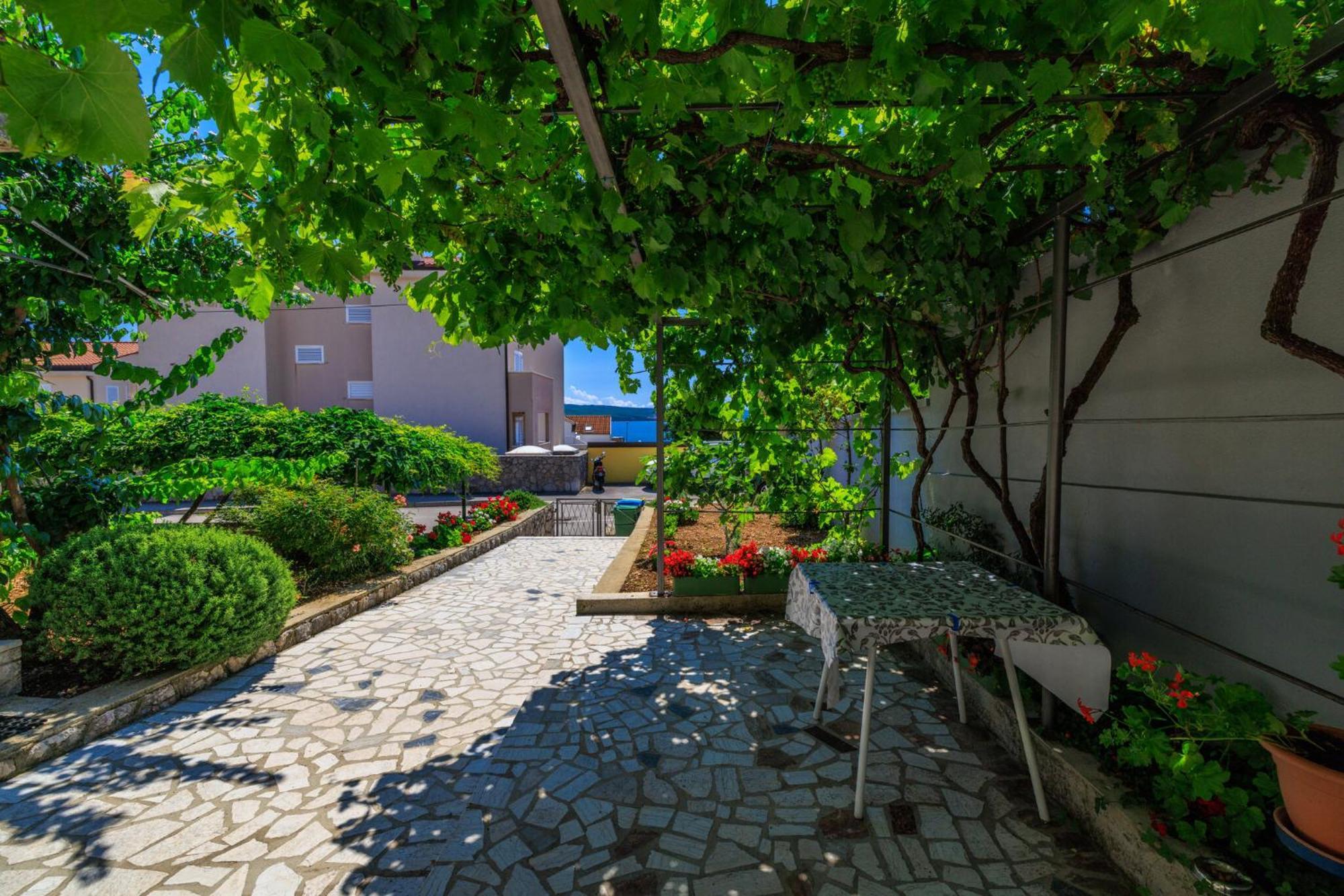 Srebrnjak Dramalj Exterior photo